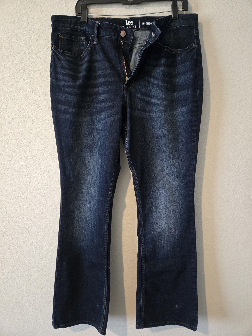 Lee Mid-Rise Women’s Dark Blue Jeans Boot Cut
